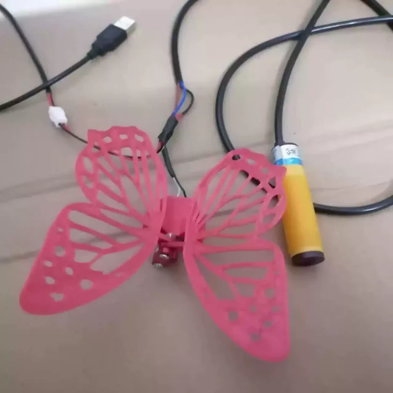 Butterfly Opening and Closing Device USB Electric Flapping Wing Simulation Butterfly Opening and Closing Device with USB Sensor