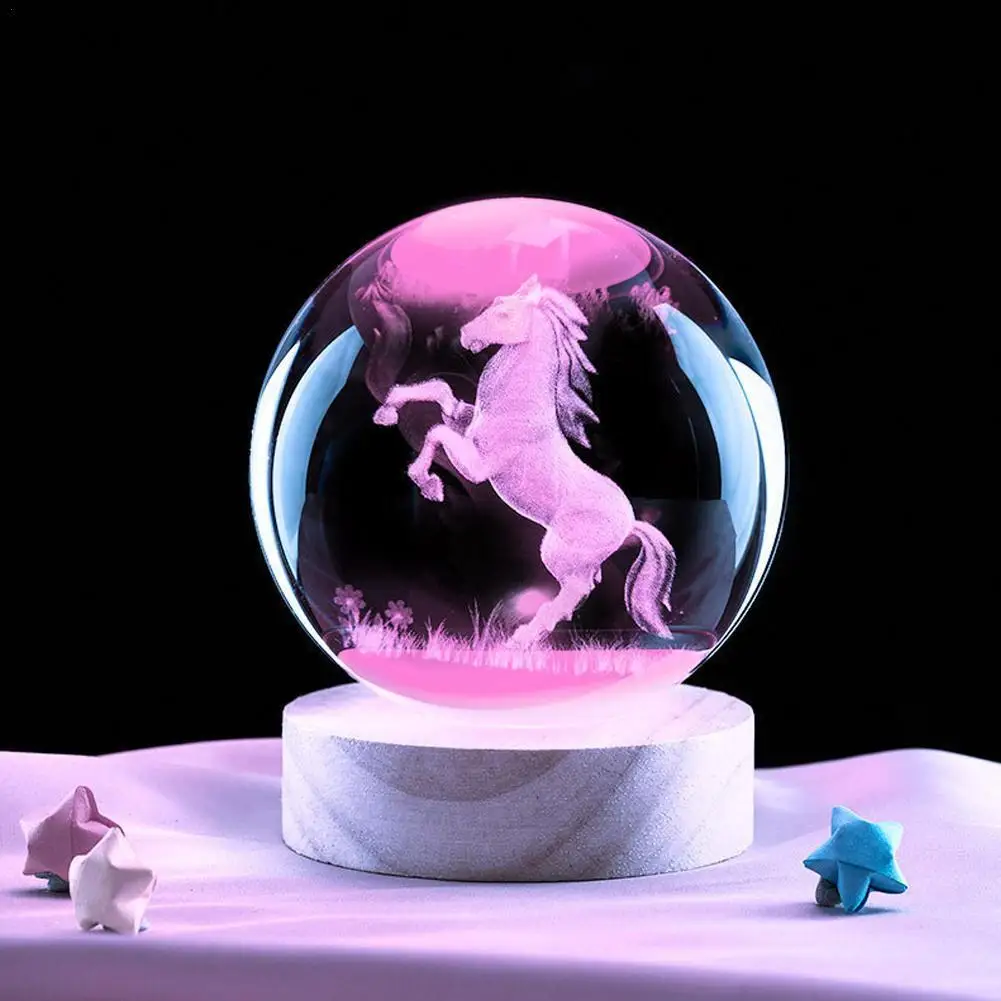 2026 زودياك الحصان كريستال الكرة مع LED الإضاءة المجال حامل حامل النقش بالليزر كرة زجاجية الديكور صور الدعائم