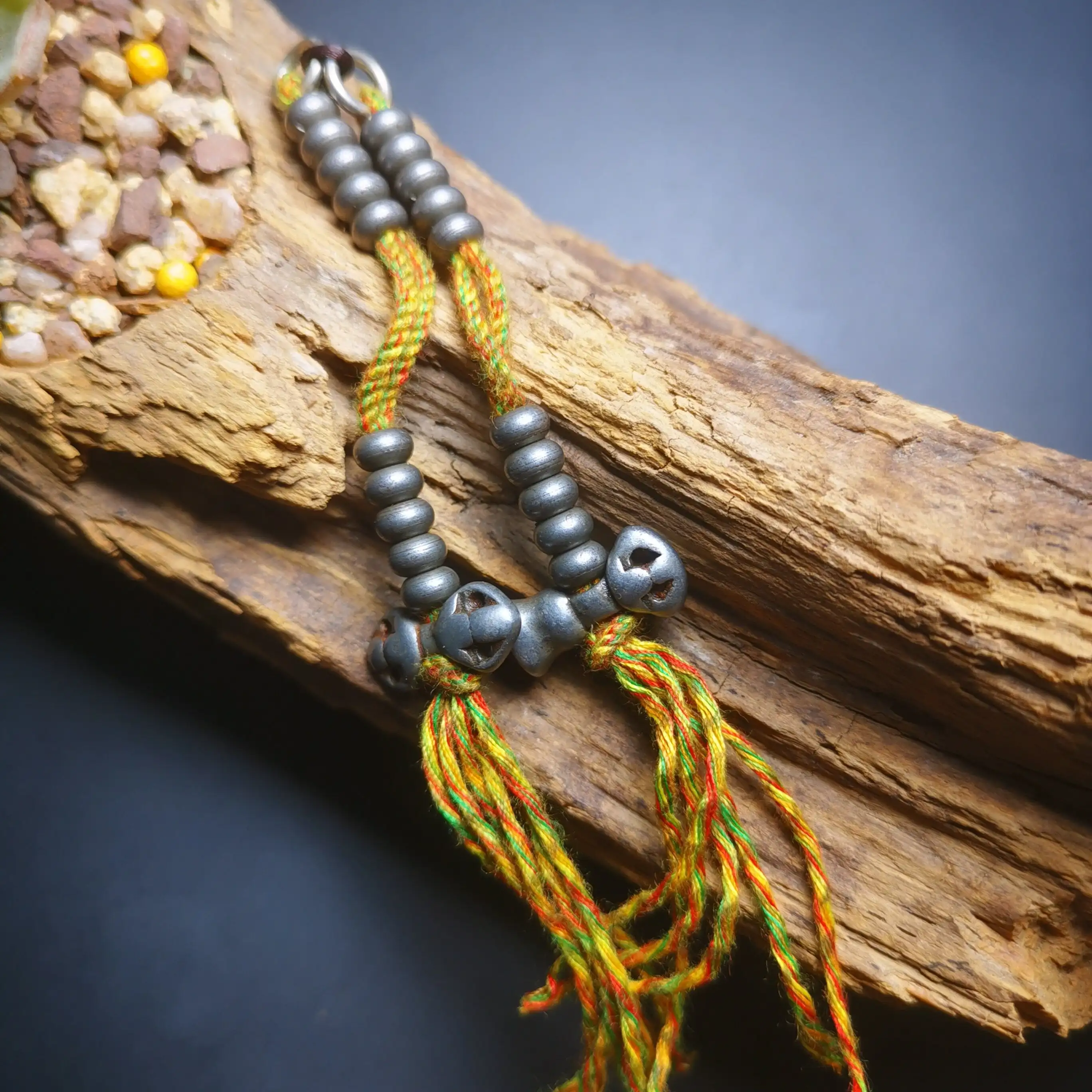 Gandhanra Handmade Tibetan Buddhist Mala Counters,Prayer Bead Counters,with Dorje and Vajra  Pendant,Made of  Cold Iron