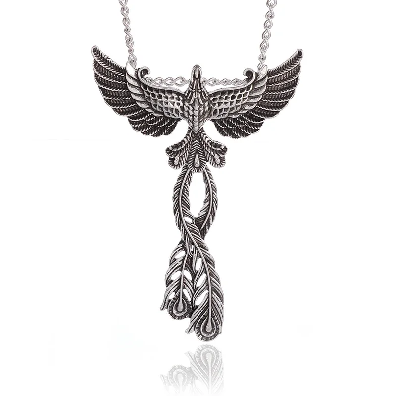 Retro Punk Sacred Phoenix Bird Pendant Angel Wings Necklace for Men and Women Fashion Casual Accessories