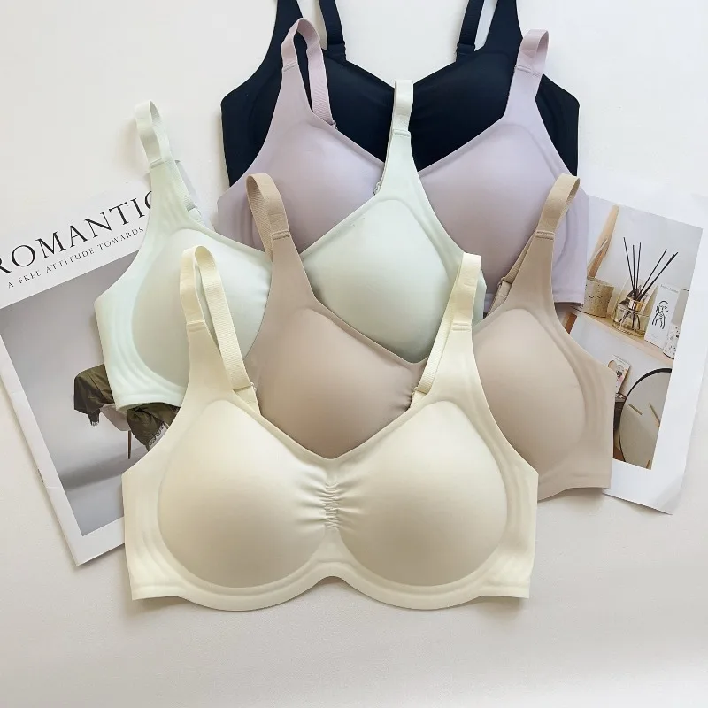 Elegant Seamless Br…