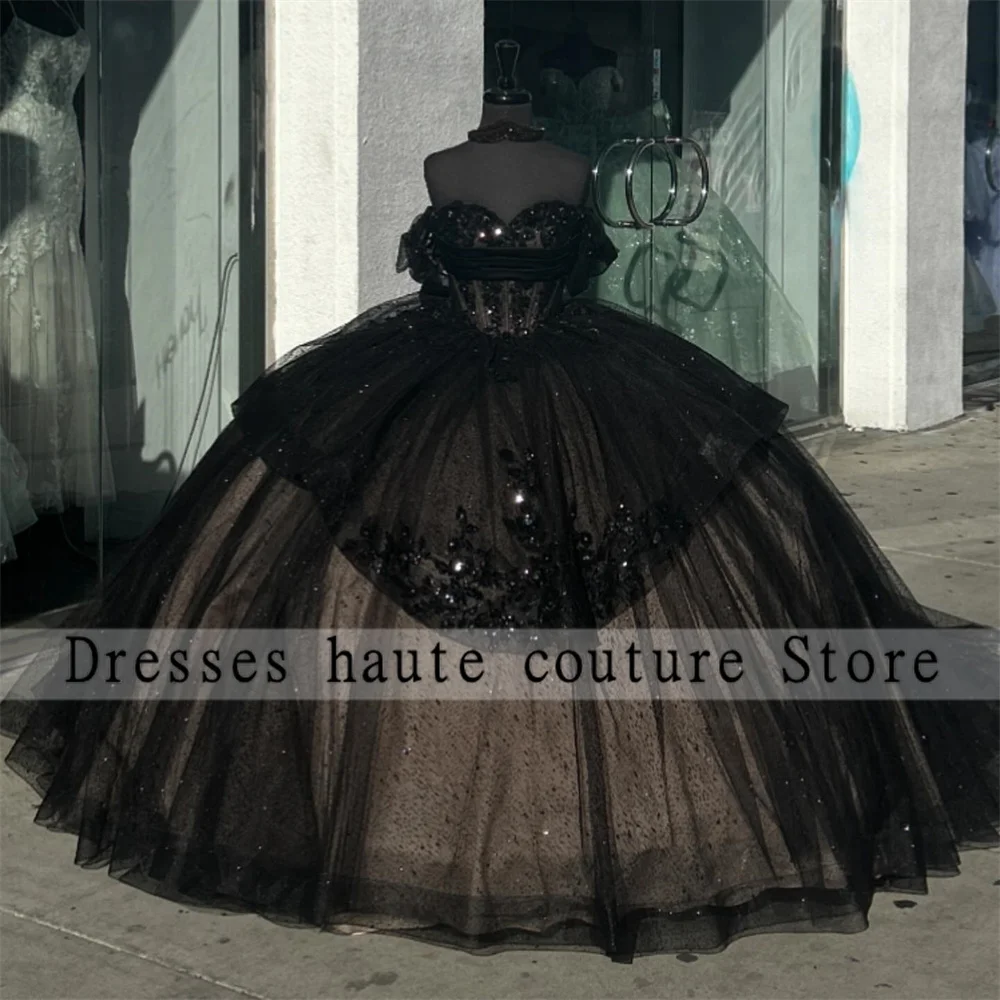 Preto rendas apliques fora do ombro vestido quinceanera 2025 witn arco frisado doce 16 vestido personalizado vestidos de años quinceanera