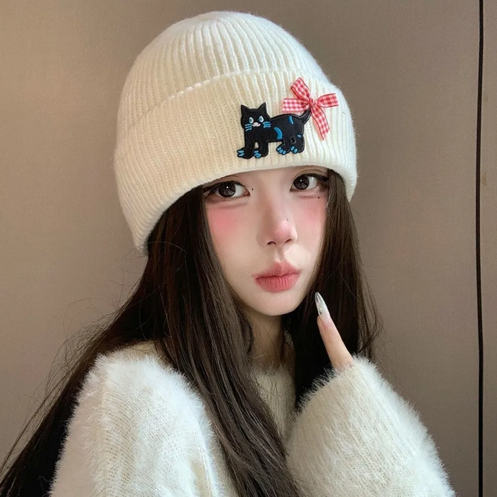 Comfortable Polyester Knitted Beanie Hat Warm Face Slimming Fleece Lined Beanie 56cm to 58cm Winter Ear Protection Hat Outdoor