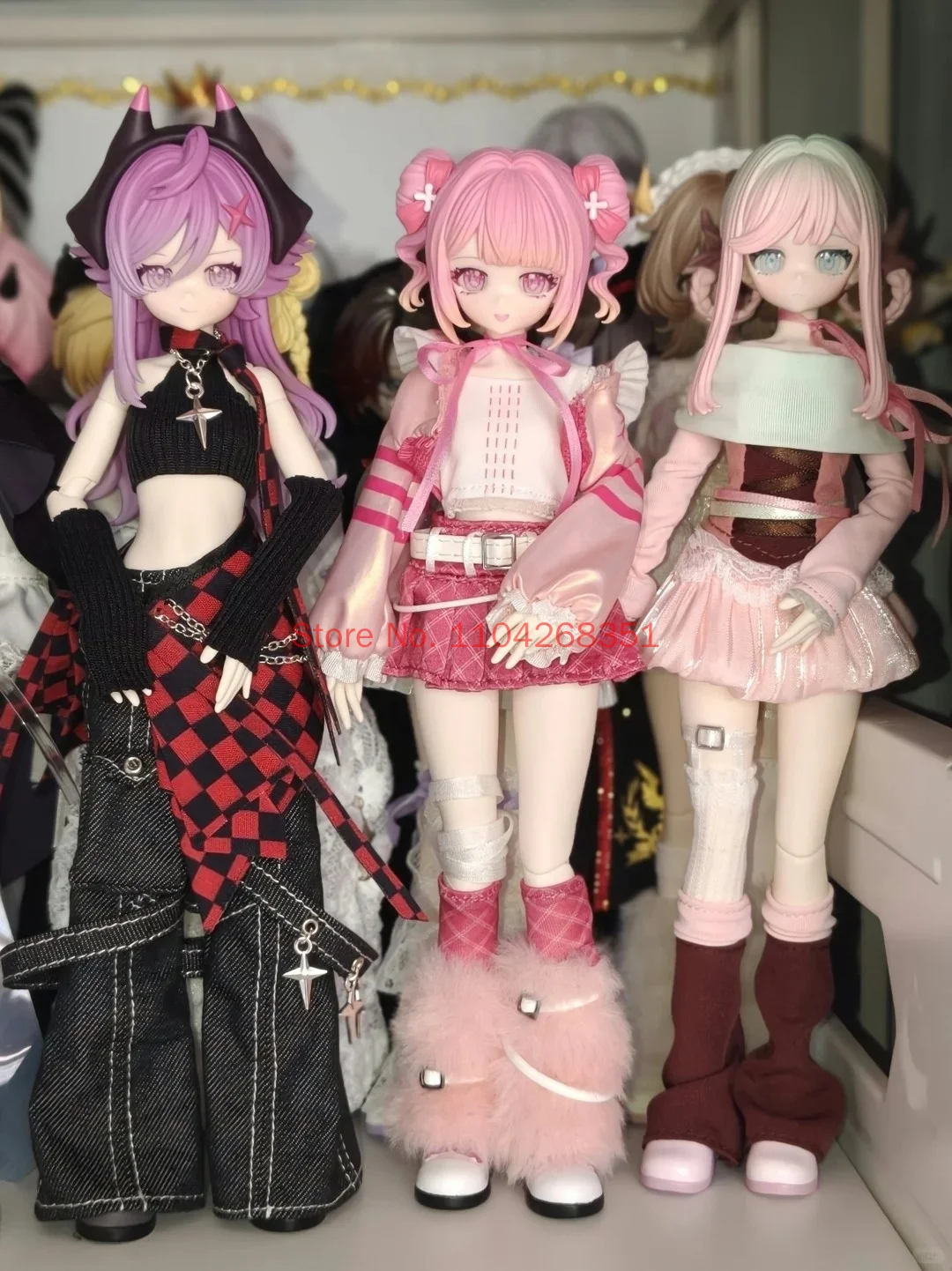 Nova Eight Scale Bjd Blind Box E Alike Girl Group Articulated Figure Collectible Trendy Desktop Decor Cute Mdoel Collection Toys