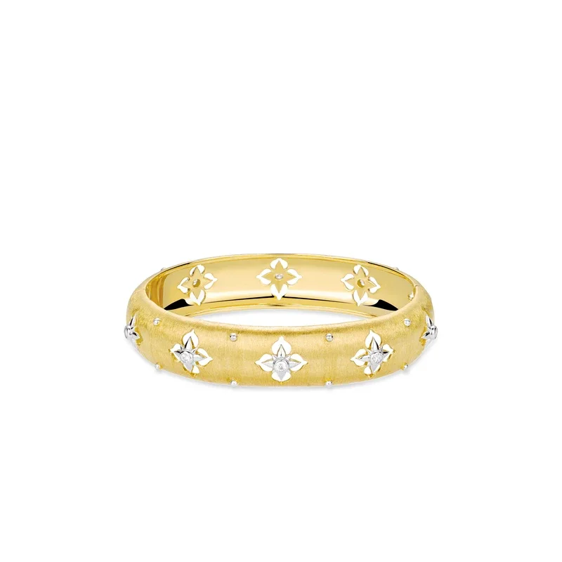 

Bellux 925 Slver Gold Plated Synthetic Zircon Bracelet Gold Brushed Four Petal Flower Bangle