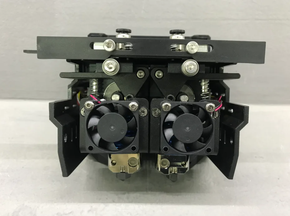 

(Пожалуйста, см. описание товара) Высокотемпературный экструдер I-Fast Dual без крышки экструдера: Сначала свяжитесь с нами о разнице в версии