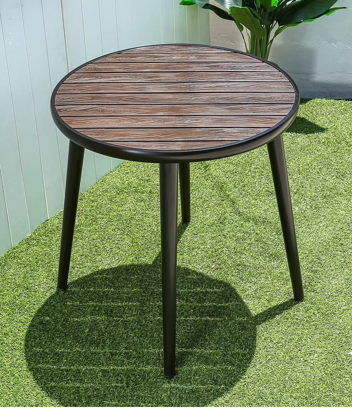 Minimalist Round Dining Table Outdoor Living Waterproof Brown Plastic Wood Round Table Restaurant Coffee Table Room Furniture