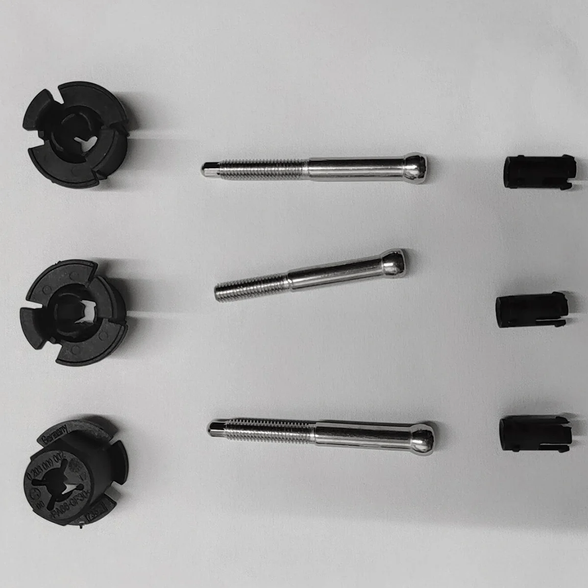 A73X-4H0998561 Black Control System Distance Sensor Hardware Kit Fit For Golf For - A3 A4 A5 A6 A7 A8 Q5 Q7 RS4 For Skoda Oc