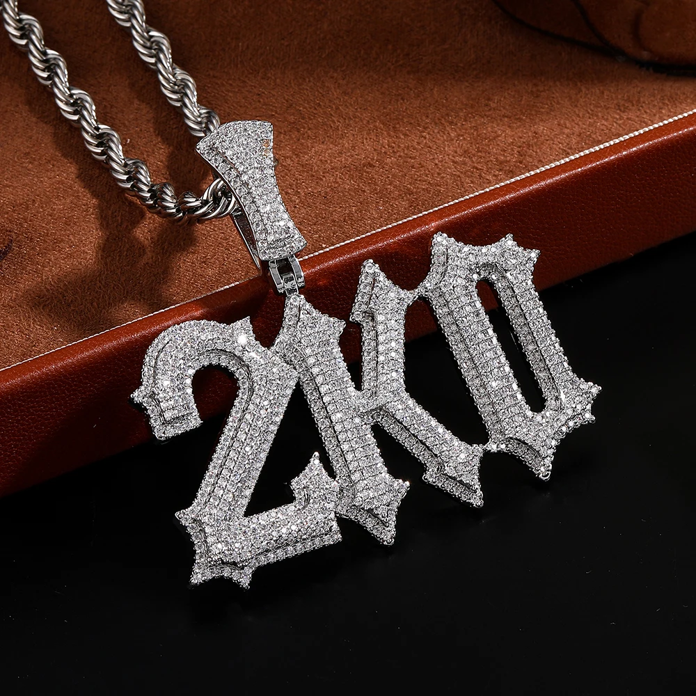 Custom Spiny Name Pendant Iced Cubic Zirconia Nameplate Hiphop Choker Necklace Luxury Jewelry Personalized Item Match Outfit