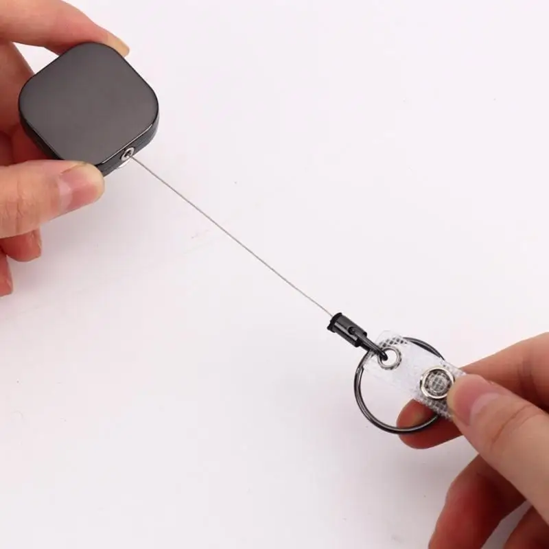 

652F Multipurpose Retractable Carabiner Keychain Featuring Steel Cable For Easy Access To Outdoor Use Secure Attachment