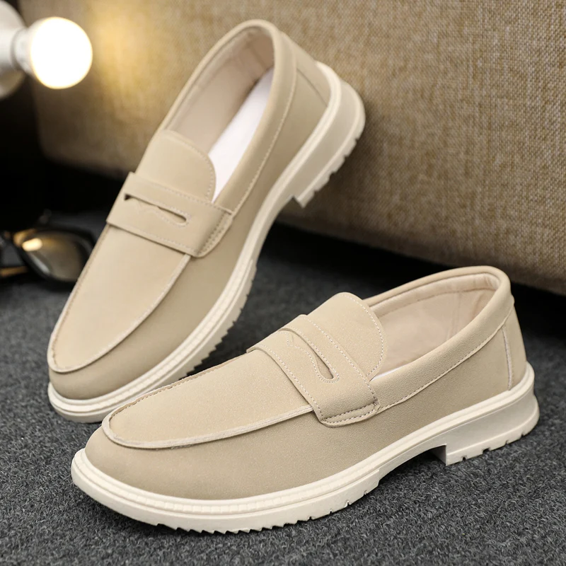 

High Quality Spring Autumn Men Loafers Soft Leather Sneakers Shoes Slip on Flats Driving Shoes chaussure hommes Men Casual Shoes