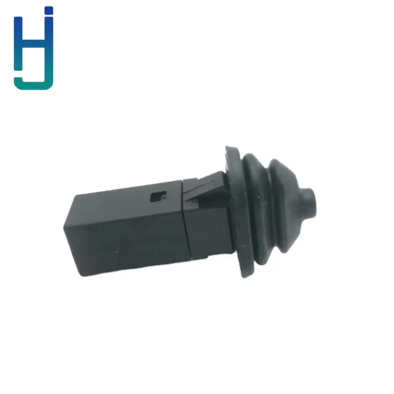 

51178228939 Fuel Tank Cover Switch For BMW 1 3 5 6 7 Series E60 E90 E91 F10 F18 523 525 528b X3 X5