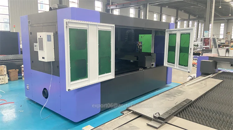 High-Power Fiber Metal Laser Cutter with Full Cover 1020