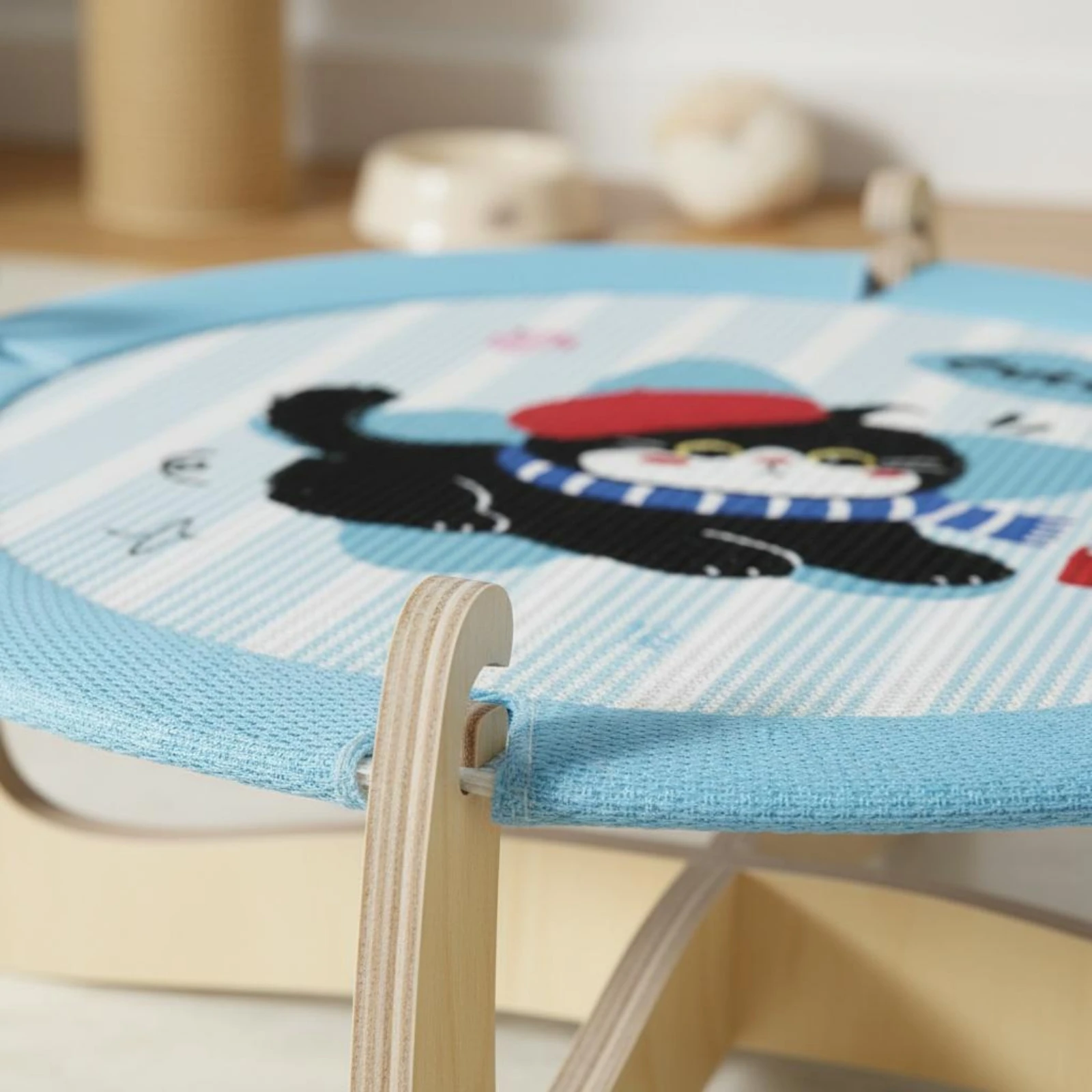 

Double-Layer Feline Sling Scratch Resistant Textile Feline Sling Pet Furniture Elevated Design Space-Saving for Cats