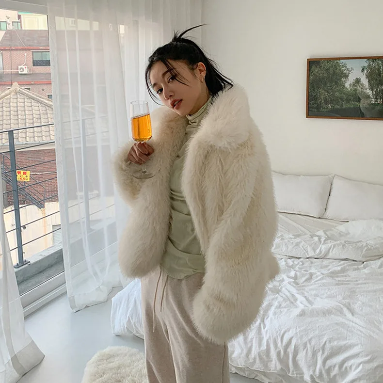 Faux Fur Coats Women Full Sleeve Turn Down Collar Short Coat Thick Warm Y2k Streetwear Elegant Jackets Y2k Work Autumn Winter