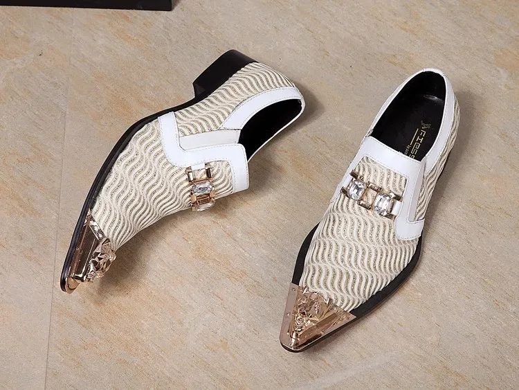 Bling Sequins Crystal Decor Wedding Shoes for Men Fashion Metal Pointed Toe Shallow Slop-On Loafers Male Party Leather Shoes