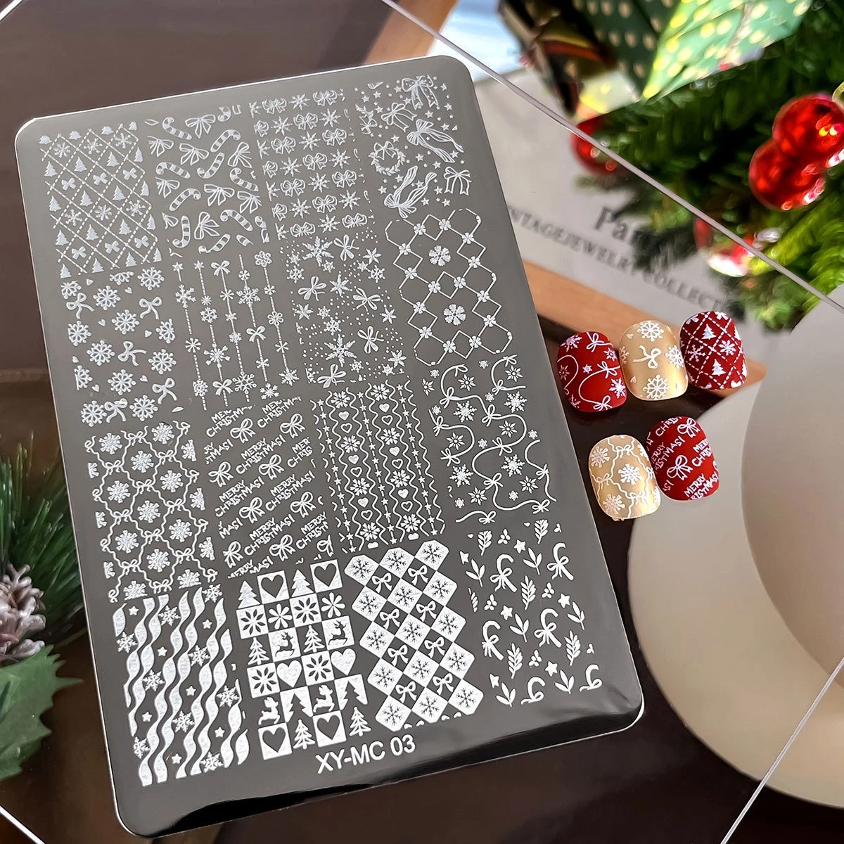Cute Christmas Nail Stamping Plates Xmas Snowflake Nails Gifts Nail Printing Stencil Templates Winter Nail Polish Manicure Tools