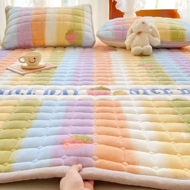 Winter Quilted Milk Velvet Thin Mattress Toppers Thickened Warm Bed Sheet Bedspread Single Double Soft Fold Tatami Floor Mat