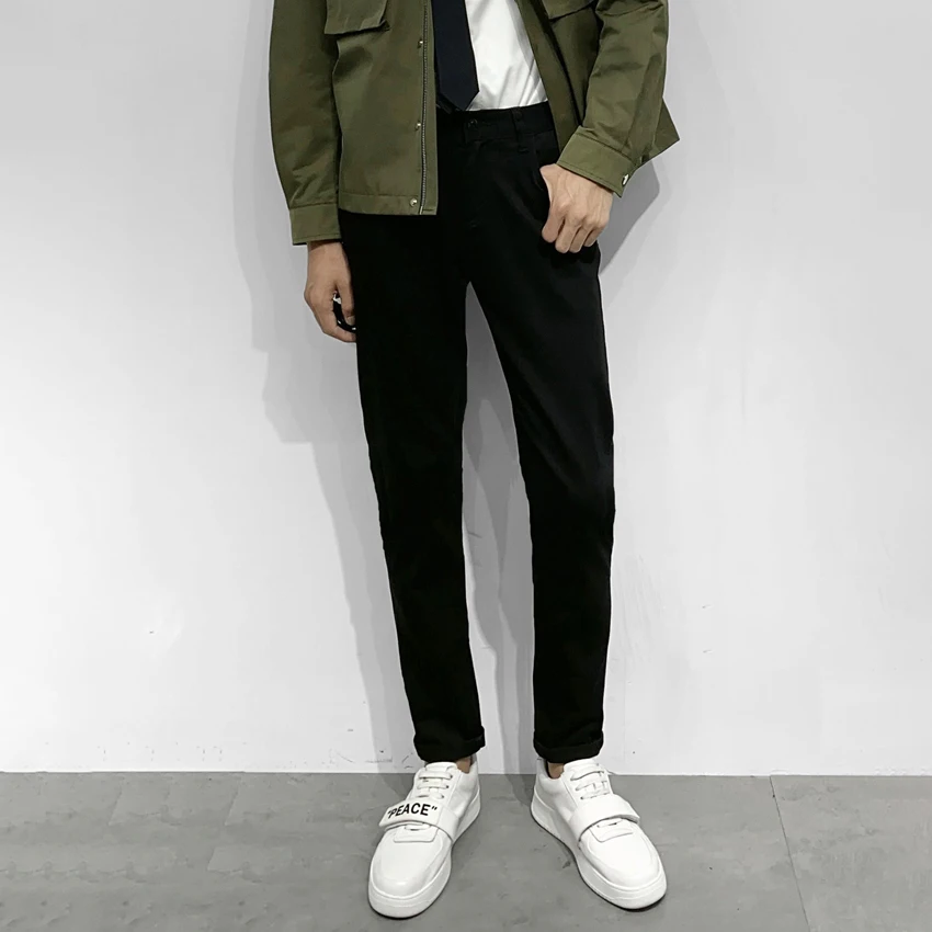

Мужские джинсы Slim Fit из черного денима: легкие, повседневные, эластичные, из смесового хлопка и полиэстера, прямого кроя, весна-лето