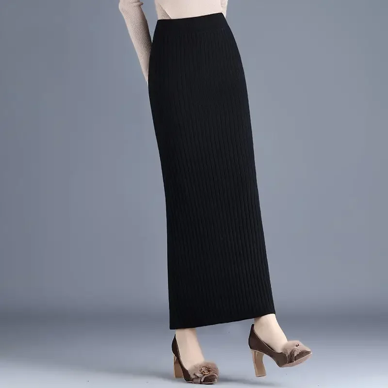 Woman Knitted Maxi Skirts Female Vintage Elegant Office Pleated Skirt Office Ladies Long Casual Warm Elastic All-match Skirt G45