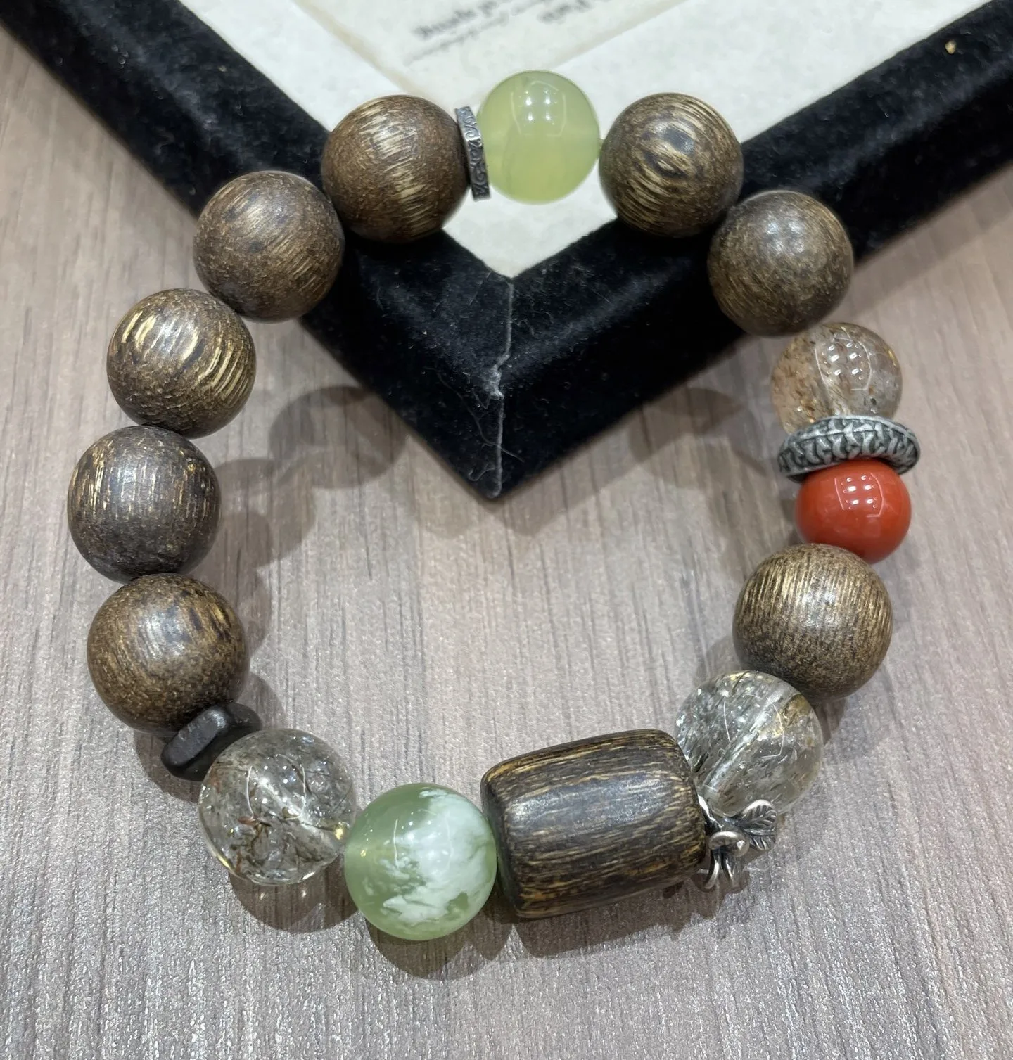 nouveau-bracelet-exquis-en-jade-hetian-naturel-associe-a-de-la-fluorite-cristalline-naturelle-bijoux-fins-de-haute-qualite