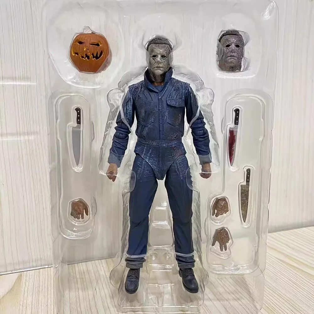 NECA Michael Myers Figurka Ultimate Halloween Końcówki Michael Myers z dynią LED Halloween Horror Zabawka Lalka Prezenty świąteczne