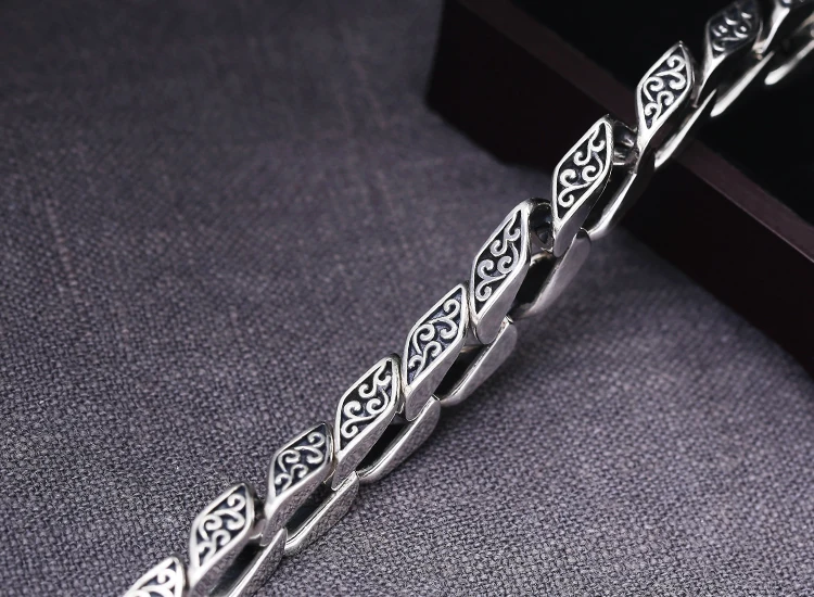 S925 sterling silver men's personalized rattan wreath buckle buckle tank bracelet Thai silver retro glossy silver chain