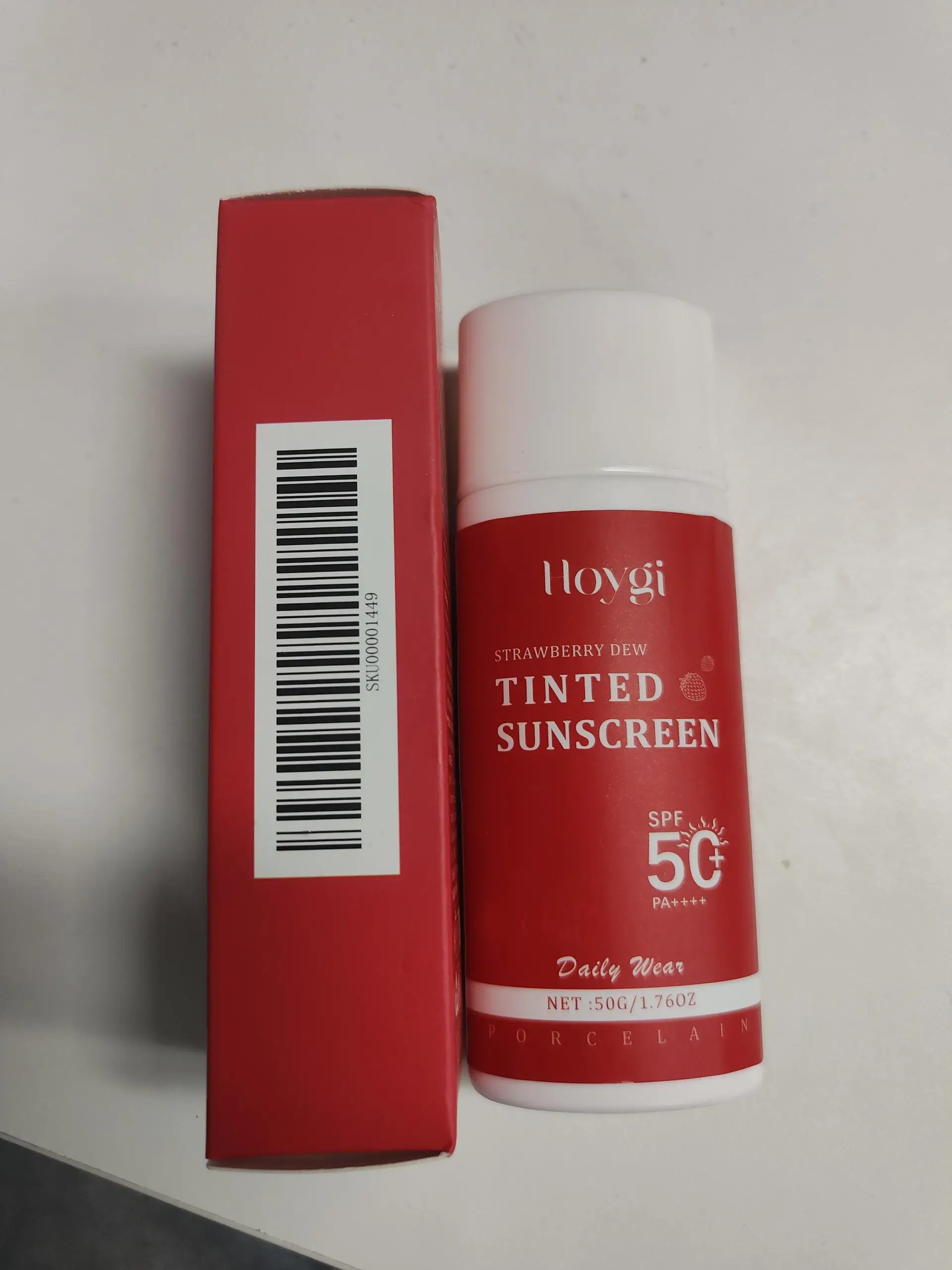 Hoygi Strawberry Dew Tinted Sunscreen SPF 50 Daily Wear Face Moisturizer, Lightweight Non Greasy, Sheer Glow Makeup,.
