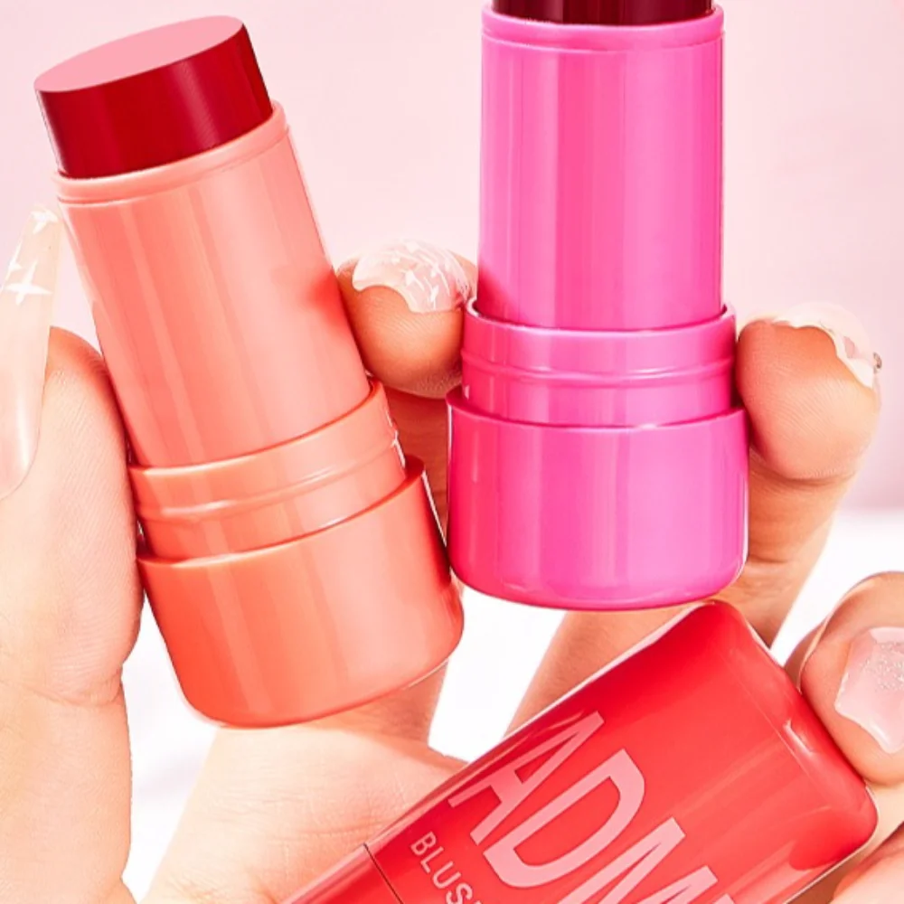 2 STKS 4 Kleuren Multi-Gebruik Lipgloss Matte Afwerking Langdurige Formule Gezichtscontour Rouge Mode 3-in-1 Ontwerp Matte Lip Tint