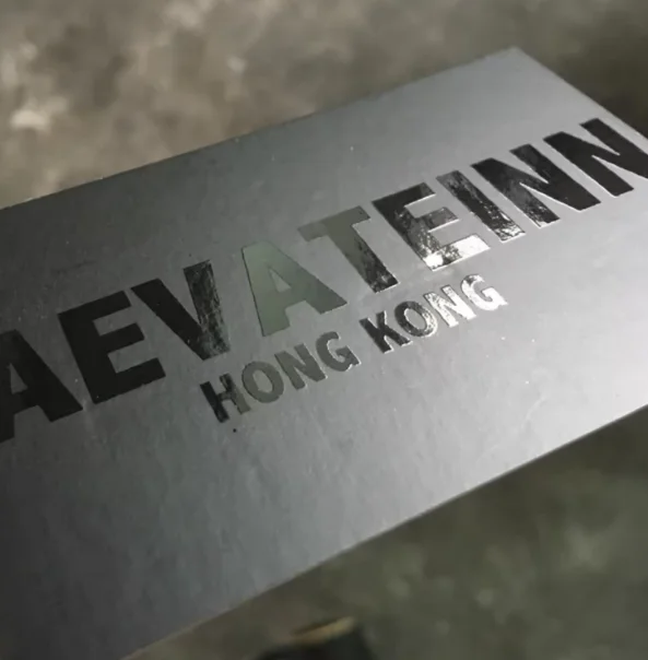 200PCS Customized printing matte UV hot stamping/silver stamping 300g paper business card VIP gift card