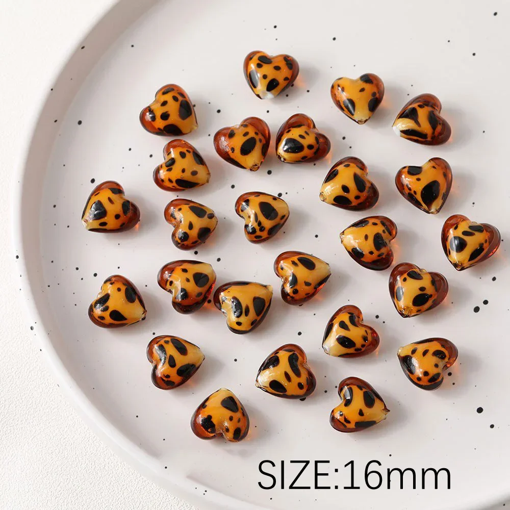 4PCS Heart Shaped Glass Beads Love Pendants Charms for Jewelry Making Necklace DIY Hand Made Supplies Accessories