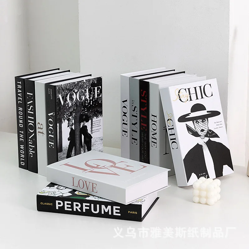 เครื่องประดับหนังสือปลอมแบบเรียบง่ายหนังสือตกแต่งนิตยสารภาษาอังกฤษหนังสือตกแต่งอุปกรณ์ช่างถ่ายภาพรูปแบบหนังสือ