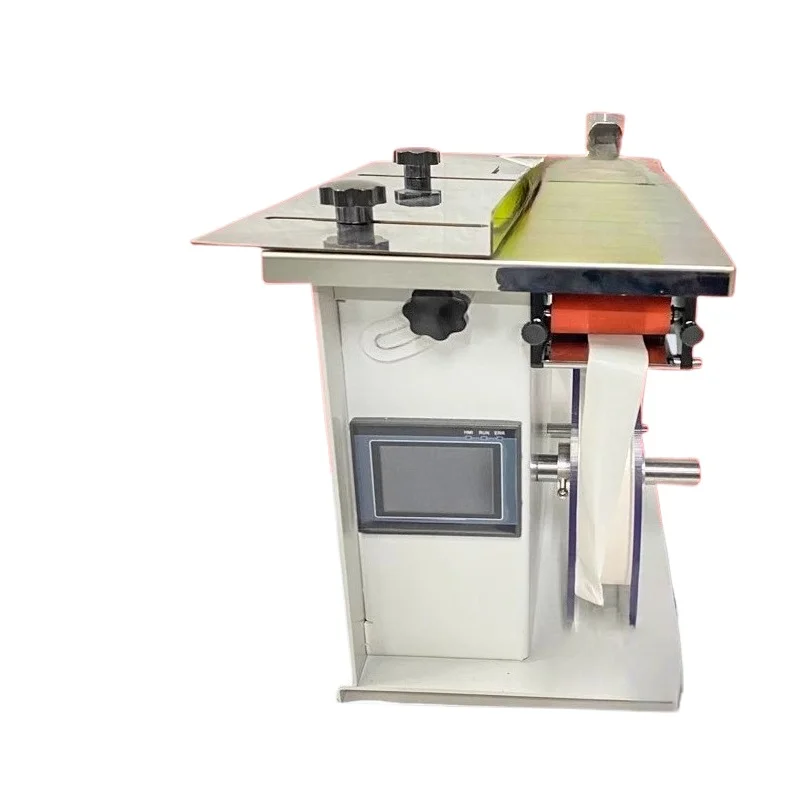 

Semi-automatic color box right angle sealing labeling machine