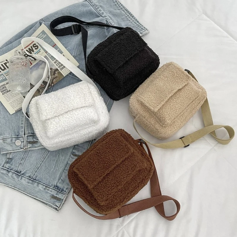 

New Plush Fabric Women's Shoulder Crossbody Bag Fashion Autumn Winter Female Bag Plush Shoulder Bags Mobile Phone Bags Handbags