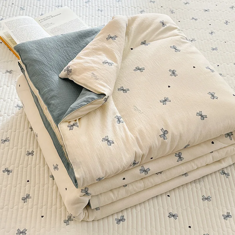 cartoon-quilting-comforter-washed-double‑layer-gauze-summer-quilt-lightweight-air-conditioning-blanket-for-children