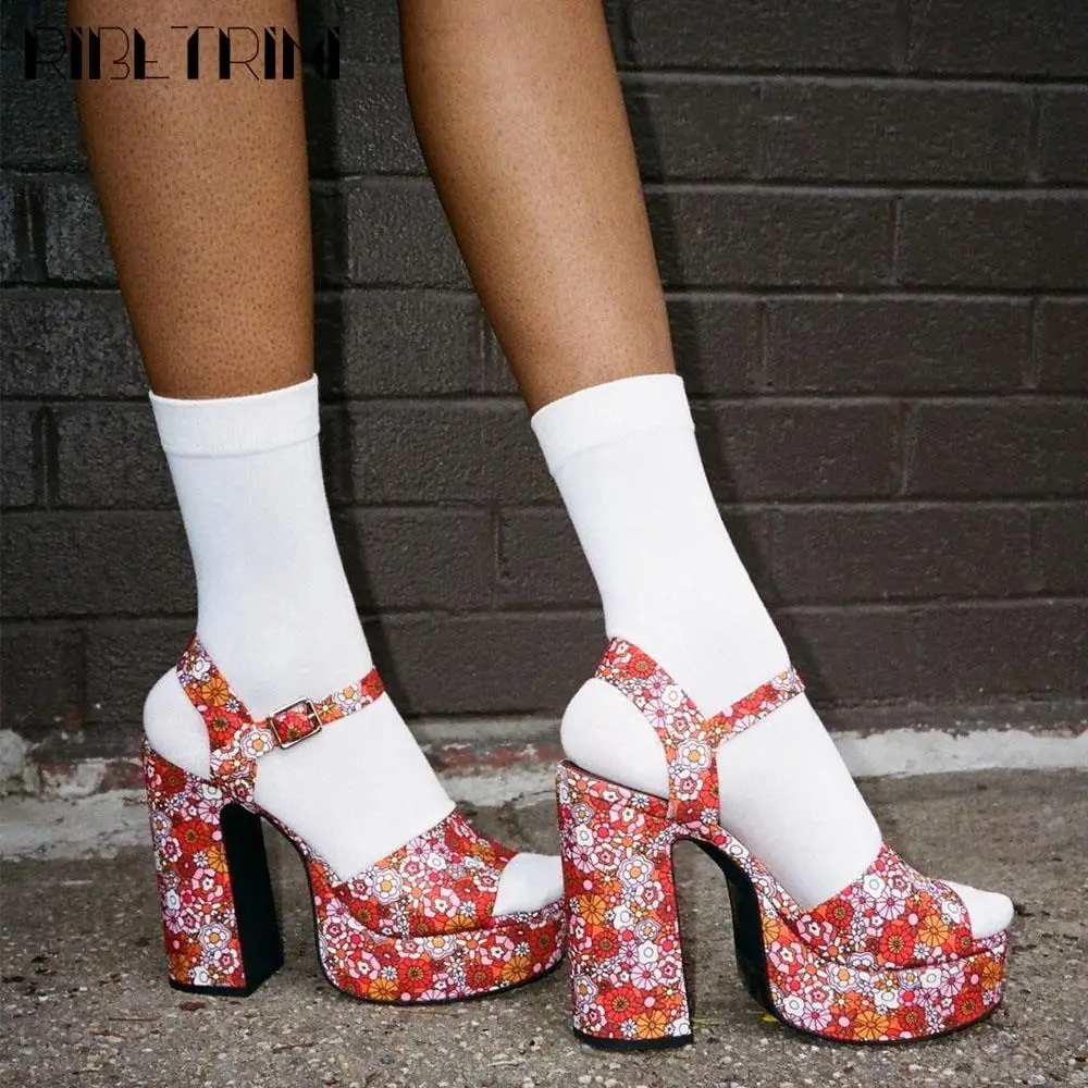 Fashion Sandals Woman Flared High Heels Platform Elegant Shoes Buckle Peep Toe Floral Fashion Sexy Designer Unique Luxury Sandal