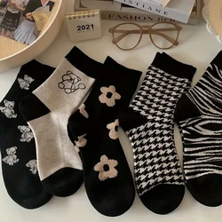 5/10 Pairs Women Cute Little Bear Mid Calf Socks Fashionable Flower Floral Prints Soft Comfortable Spring Autumn Casual Socks