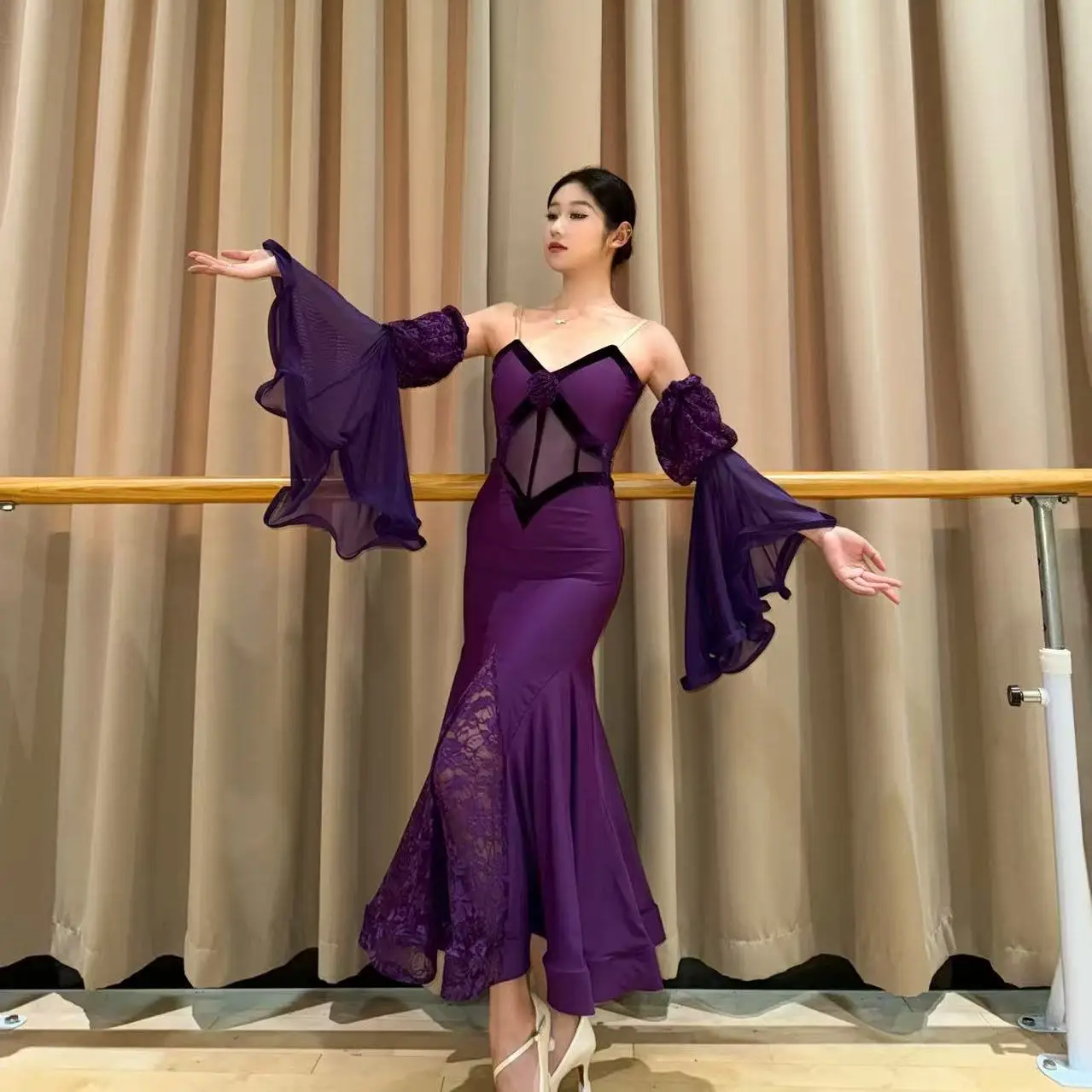 2025 novo vestido de competição de dança de salão para mulheres sexy sem costas roxo grande balanço vestido adulto roupas de dança moderna dqs21523