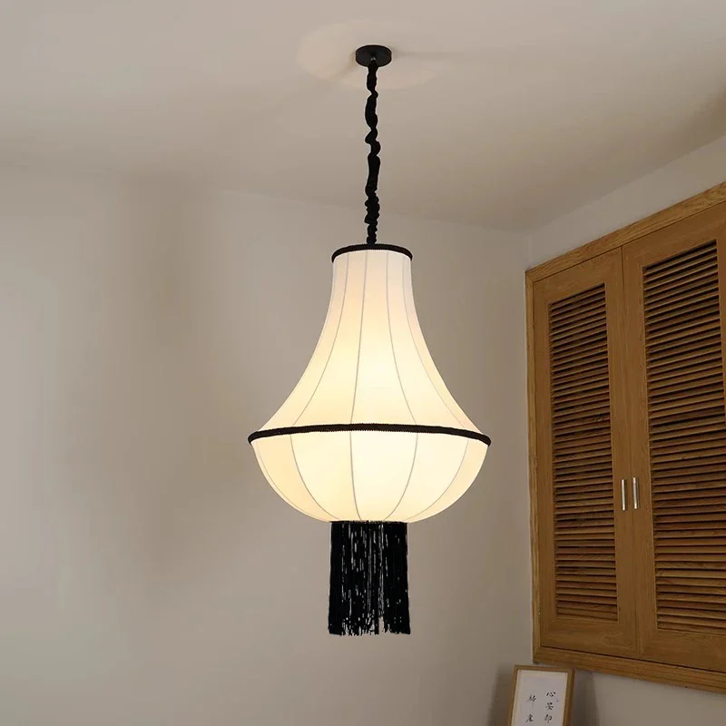 Lámpara colgante de tela blanca Retro japonesa Wabi Sabi, lámpara colgante de tela con borlas para sala de estar, comedor y dormitorio, accesorios para interiores