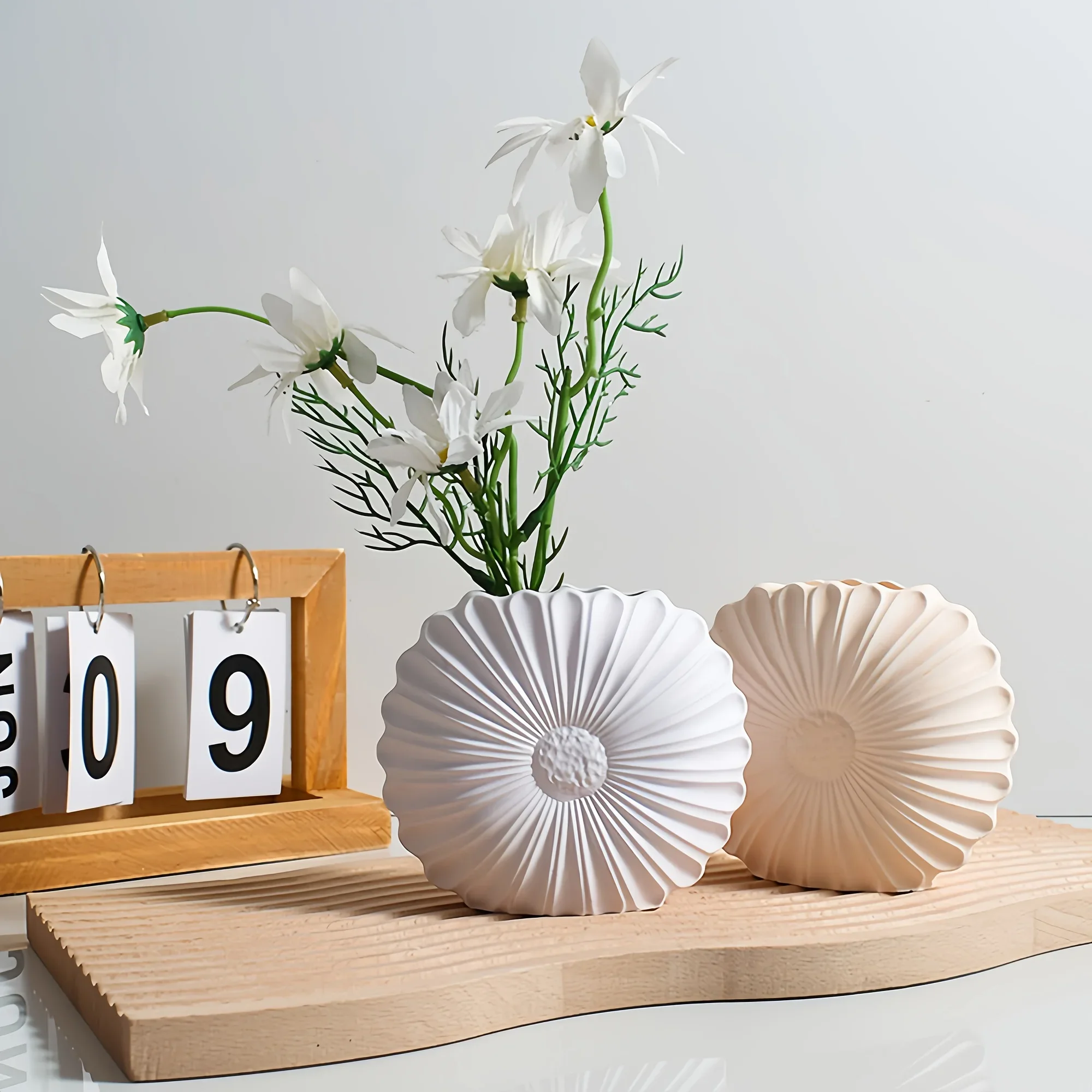 Irregular Half-Circle Silicone Mold with Stand for Sunflower Plant Pots | DIY Craft Mold for Plaster, Concrete and Resin - view 6