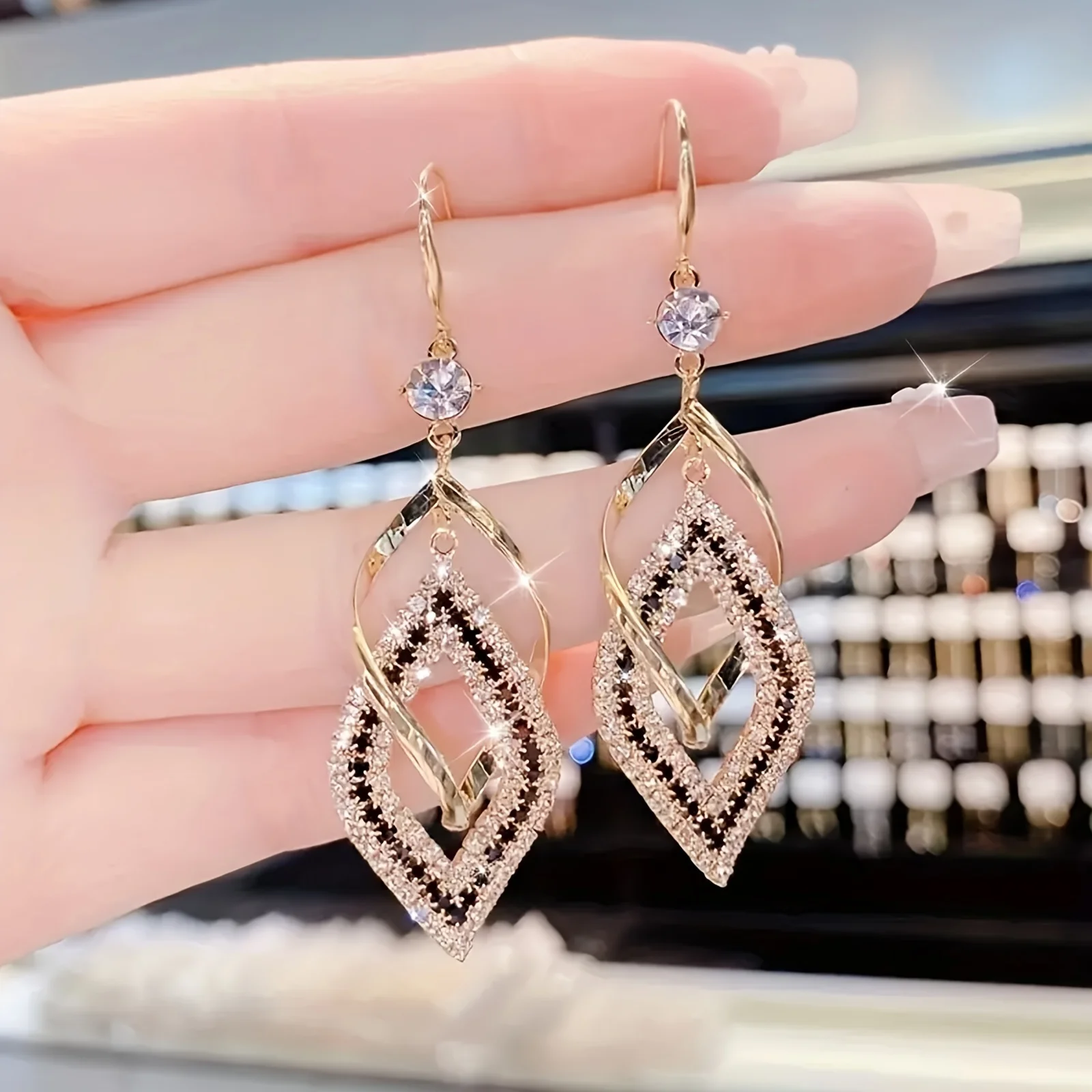 

Fashion Double Layer Hollow Rhombus Sparkling Cubic Zirconia Drop Earrings, Sexy & Elegant Style