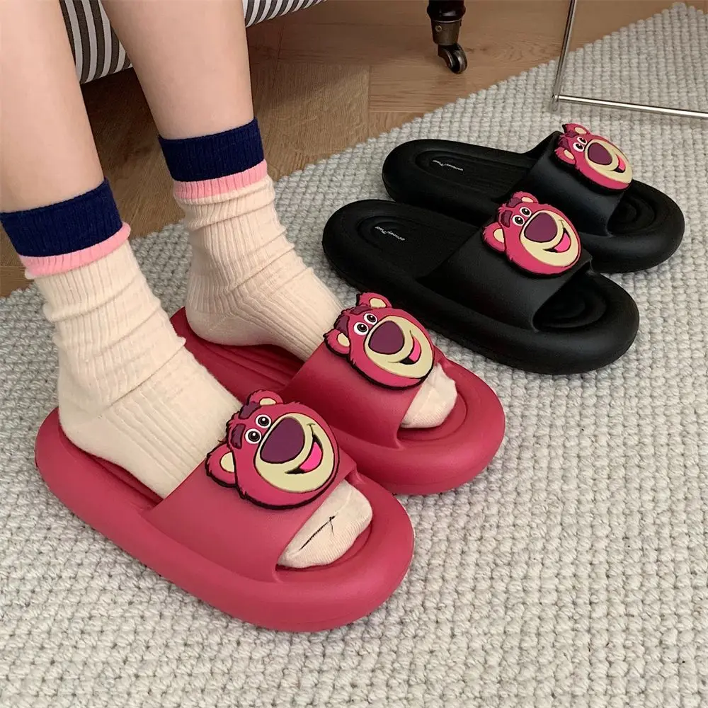 2024 new child shoes plus size Anti Slip Home Men And women sandals Summer Couple Strawberry Bear Lotso Cool Slippers