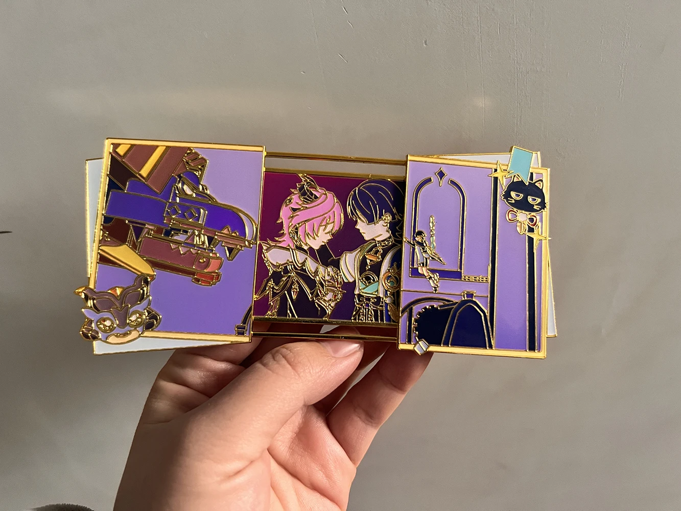 Anime Genshin Impact Wanderer Durin Cosplay Abzeichen Spiel Baustein Drache Niedliche Katze Push-Pull Pins Spezielle Schreibtisch Dekor – Detail 7