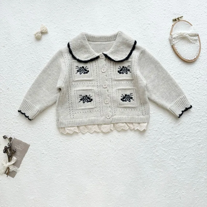 

Новинка 2026, свитер с вышивкой для девочек, вязаный кардиган с кружевной отделкой и винтажным отложным воротником, высокое качество хлопка