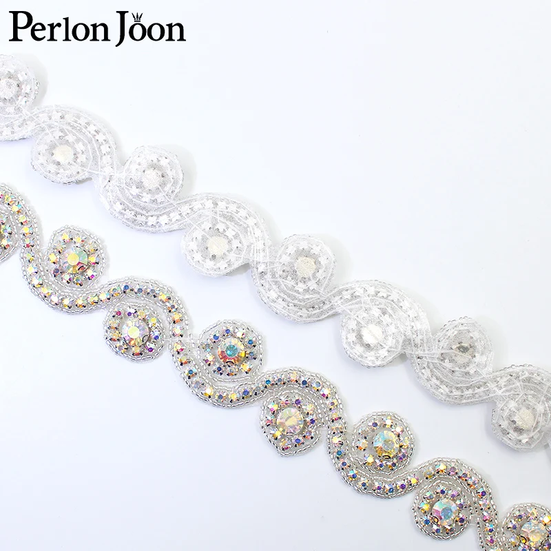 1 Yard S Shap Round Hot Fix Handmade Crystal Chain DIY Sewing on Bridal Rhinestone Trim for Wedding Dress Belt Accessories WH042