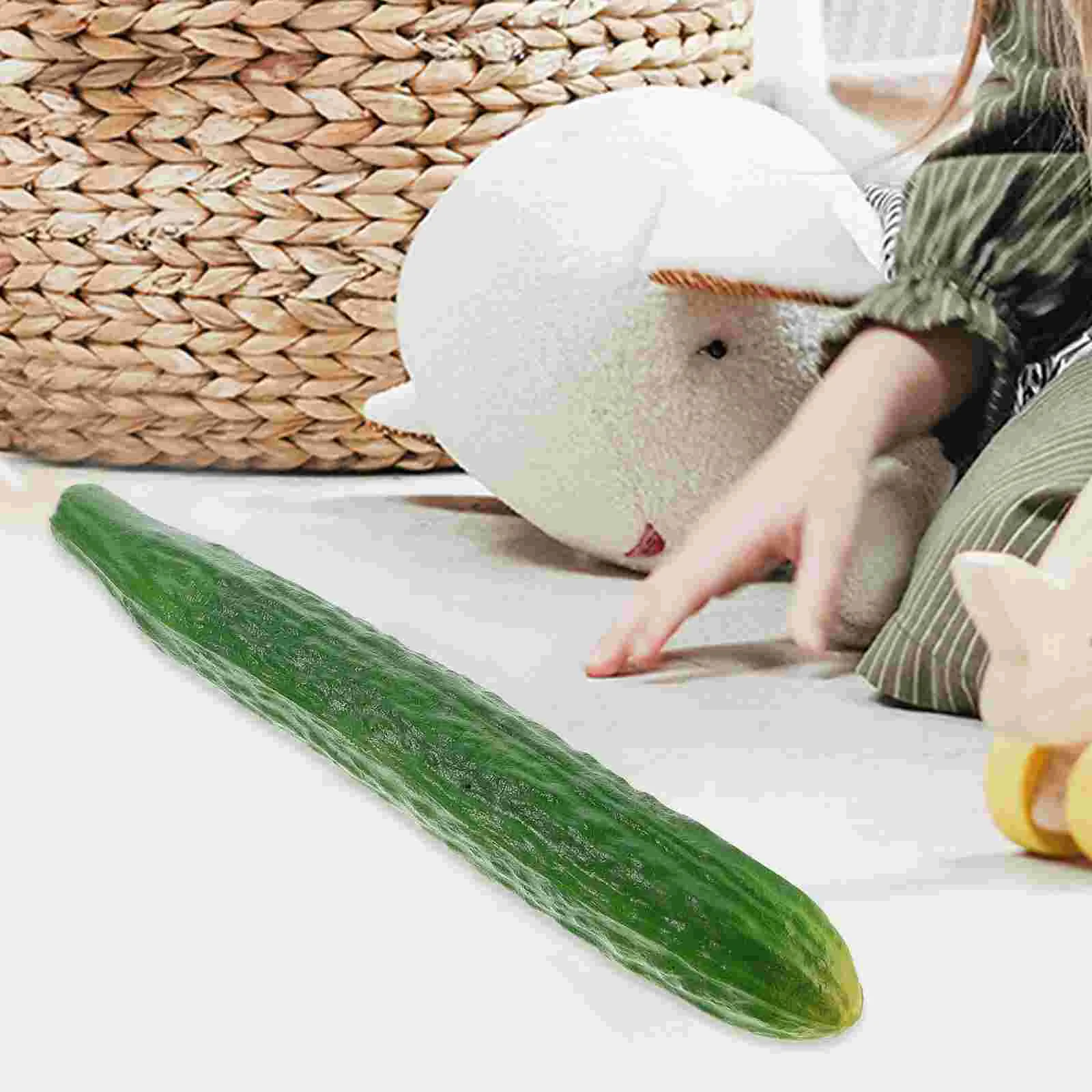 Artificial Lifelike Green Cucumber Fake Realistic Plastic Vegetable Decoration Home Kitchen Faux Prop