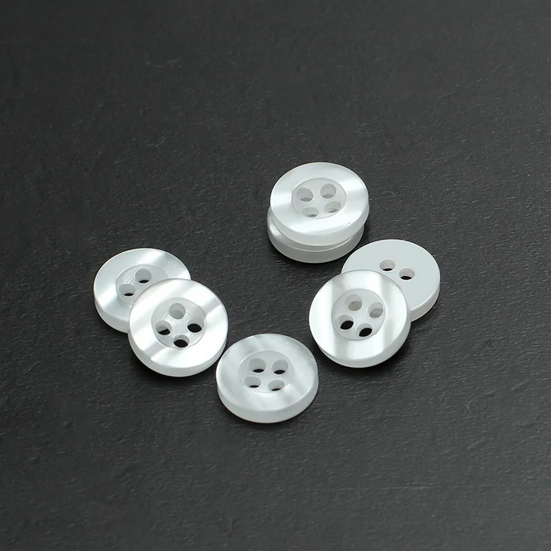 100 Pcs Resin Pearlescent Shirt Button White Edge Wide Edge Versatile Four Eye Button Clothing Apparel Crafts