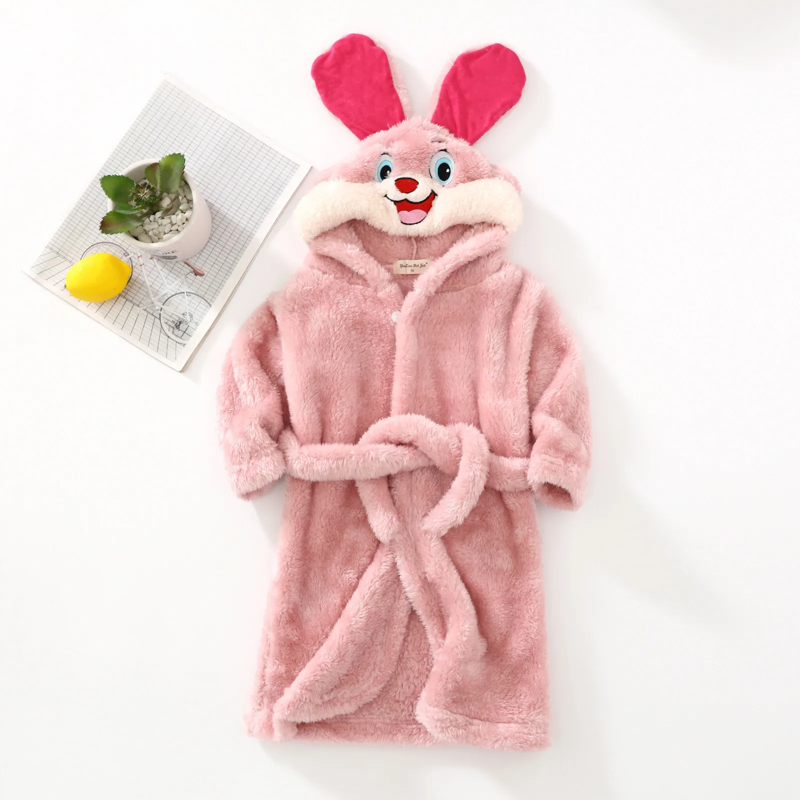 Autumn Winter Kids Hooded Bathrobe Baby Bath Robes Boys Girls Cute Cartoon Rabbit Flannel Pajamas Long Sleeve Towel Robe