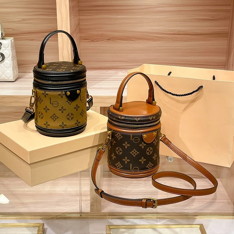 

High End Women Luxury Tote Bag Elegant Luxury Leather Vintage Casual Simple Popular Classic Trendy Design Bag