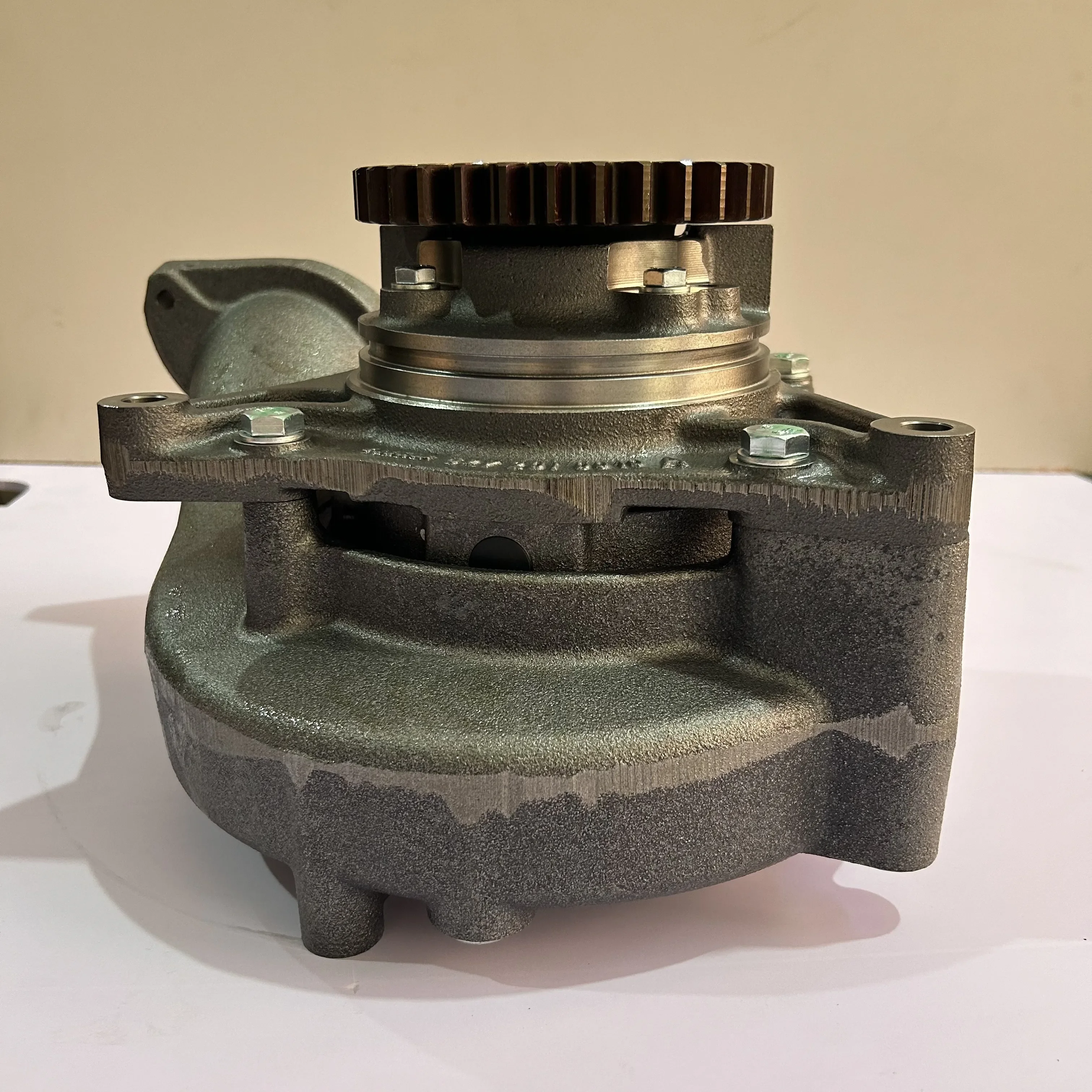 Genuine and New Engine Parts Cooling Water Pump EX52620200193 for MTU 4000 Series Engine for Construction Machinery - view 2